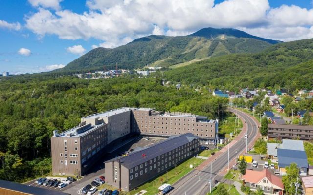 Japonia Freeride - Wyjazd na Snowboard po Puchu | Zima 2026