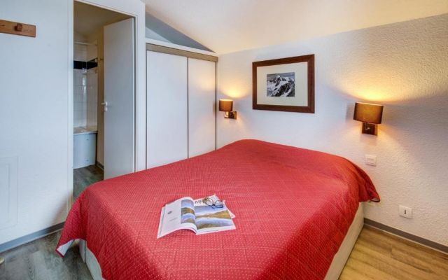 Majówka w Tignes - Wiosenny Wyjazd na Snowboard i Narty do Francji