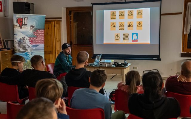 Kurs Instruktora Snowboardu i Asystenta Instruktora Snowboardu SITS Podhale grudzień 2024