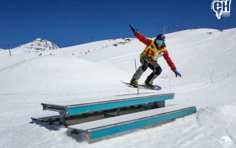 OneLightStudio 00923