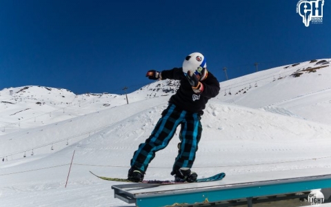 OneLightStudio 01498