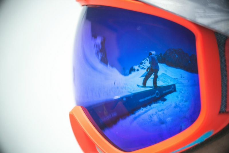 Neon Optic - ochroni Twoje oczy zimą i latem